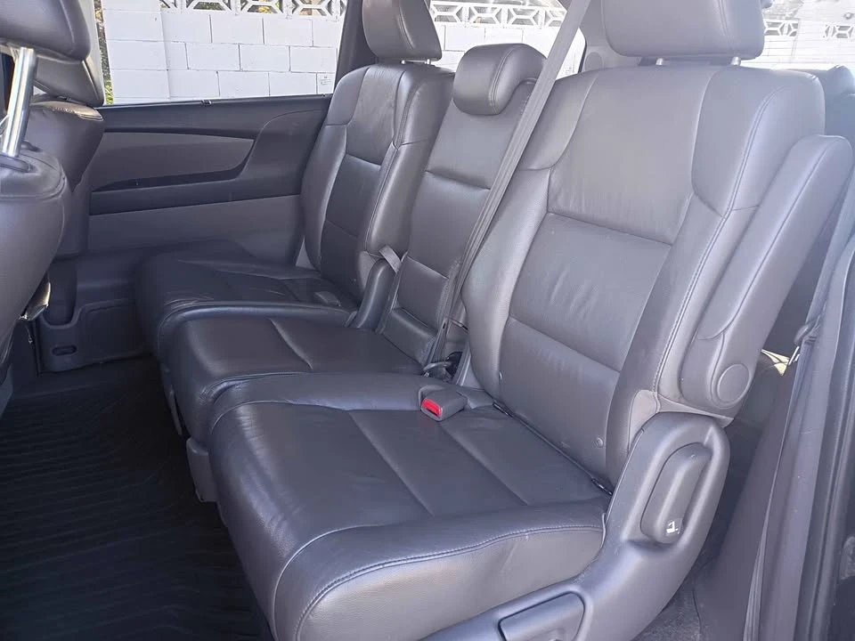 2011 Honda Odyssey - Image 7 of 14