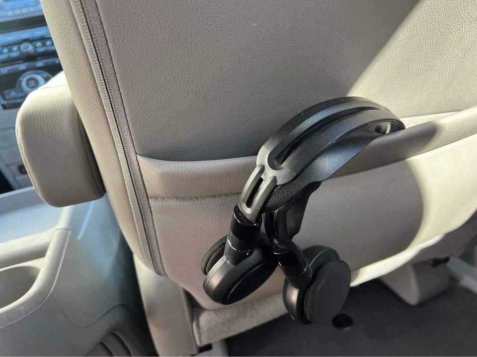 2011 Honda Odyssey - Image 12 of 17