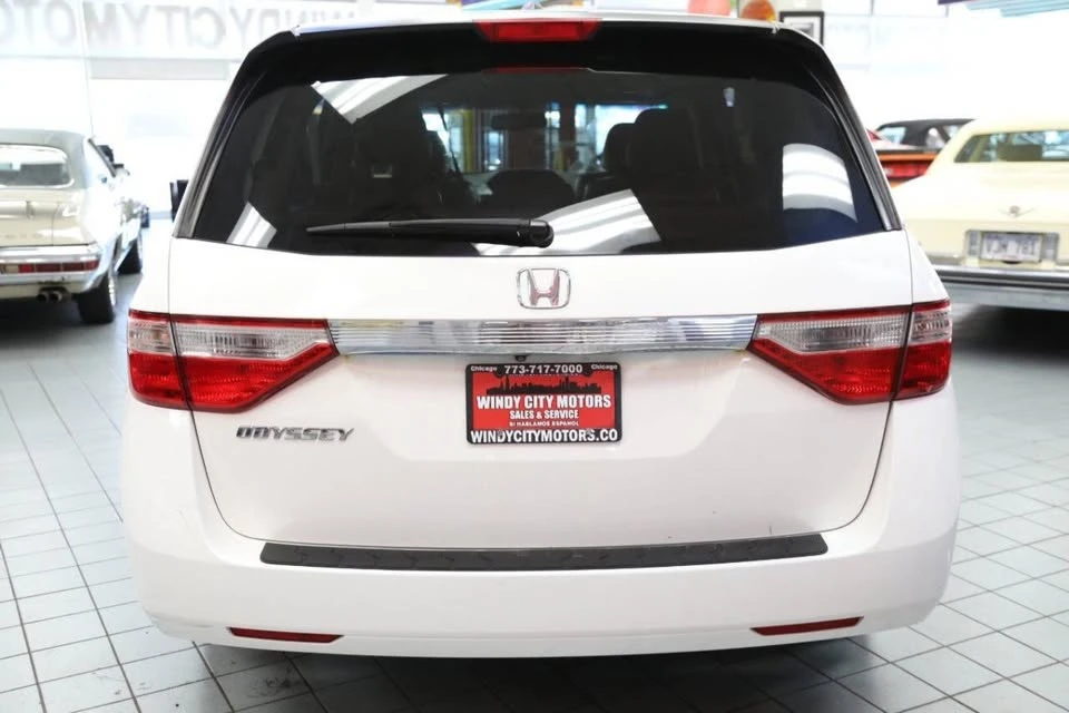 2011 Honda Odyssey - Image 8 of 20