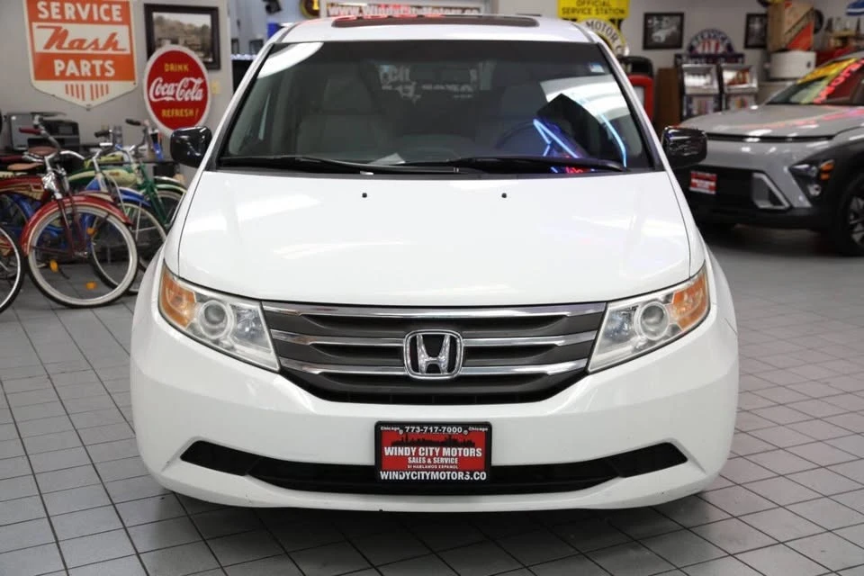 2011 Honda Odyssey - Image 2 of 20