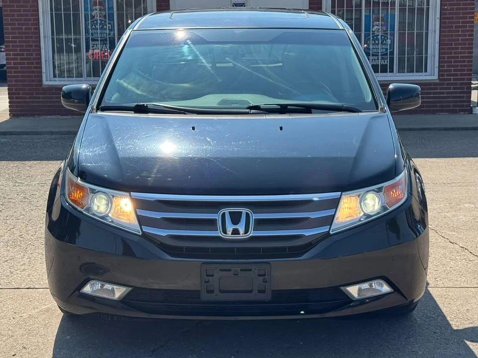 2011 Honda Odyssey - Image 8 of 18