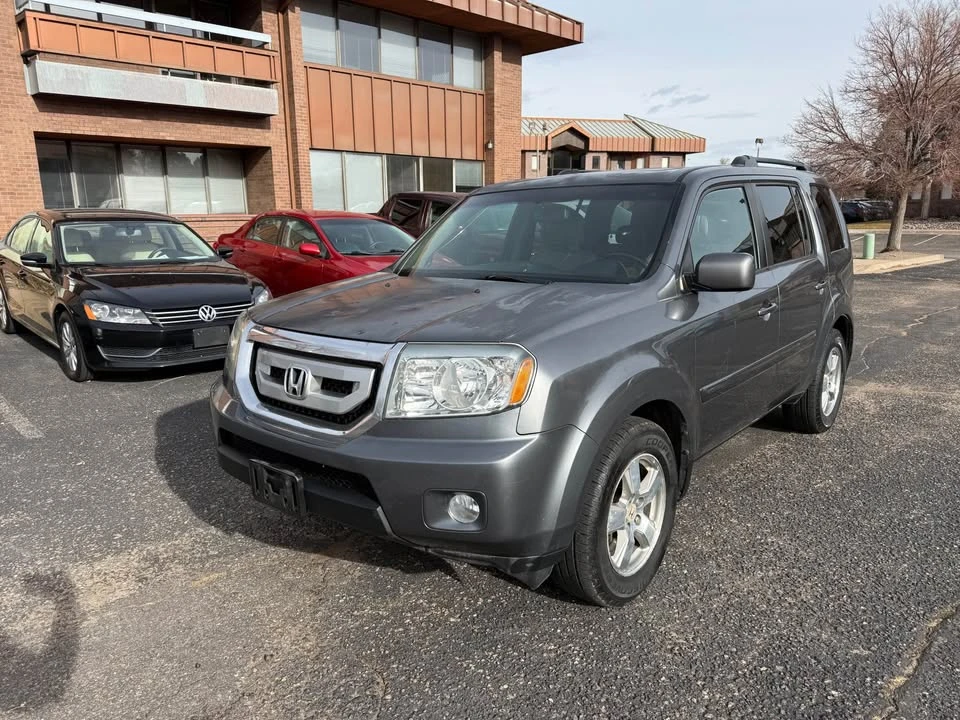 2011 Honda Pilot 2nd Gen - Image 2 of 16