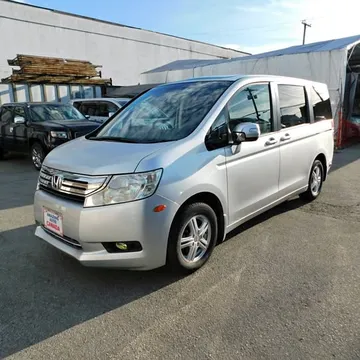 2011 Honda Stepwagon 4WD LWB