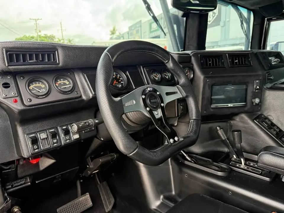 2011 Hummer Hummer H1 - Image 11 of 19