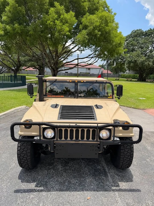 2011 Hummer HMMWV - Image 11 of 16