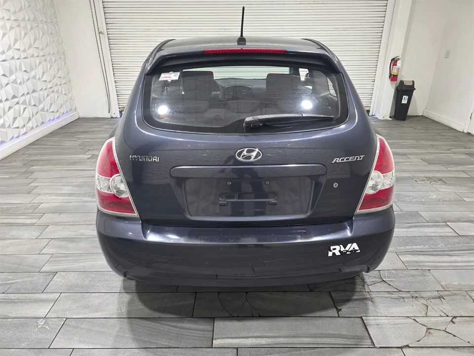 2011 Hyundai Accent - Image 12 of 21