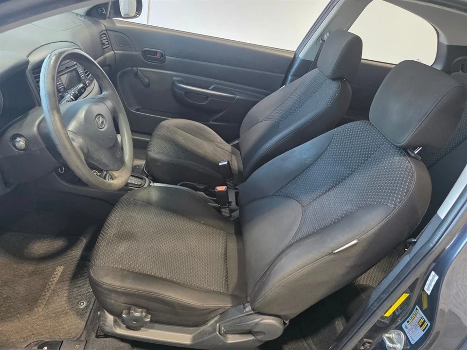 2011 Hyundai Accent - Image 13 of 21