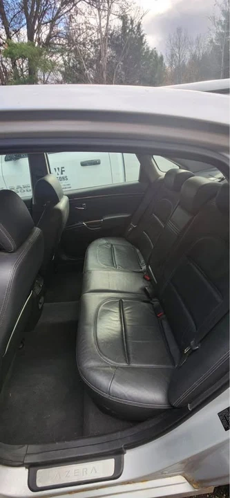 2011 Hyundai Azera - Image 4 of 9