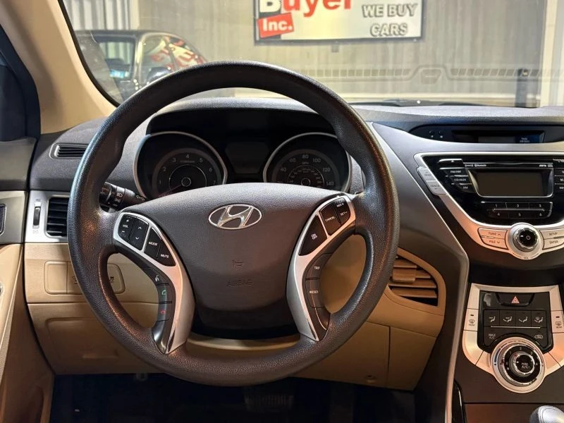 2011 Hyundai Elantra - Image 10 of 12