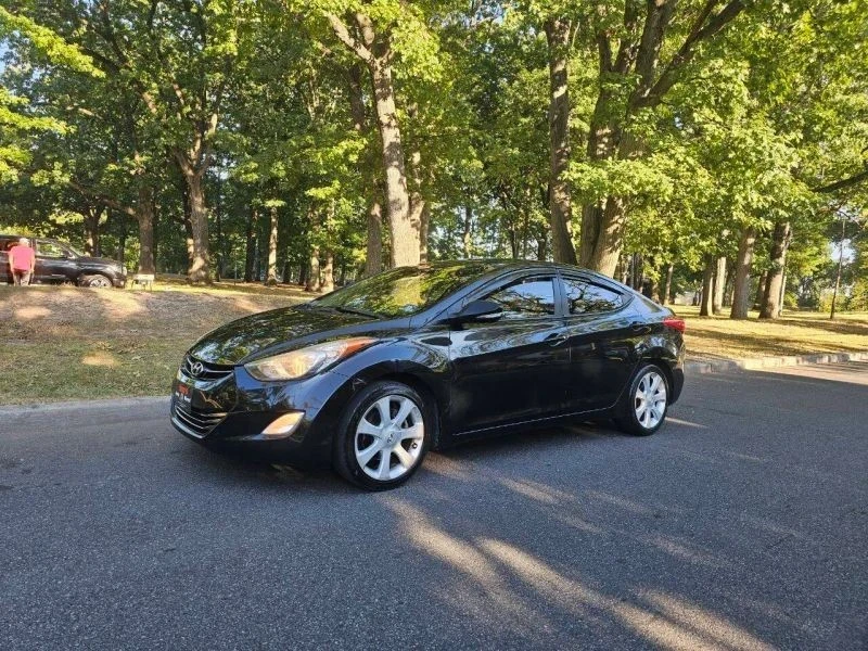 2011 Hyundai Elantra - Image 6 of 12