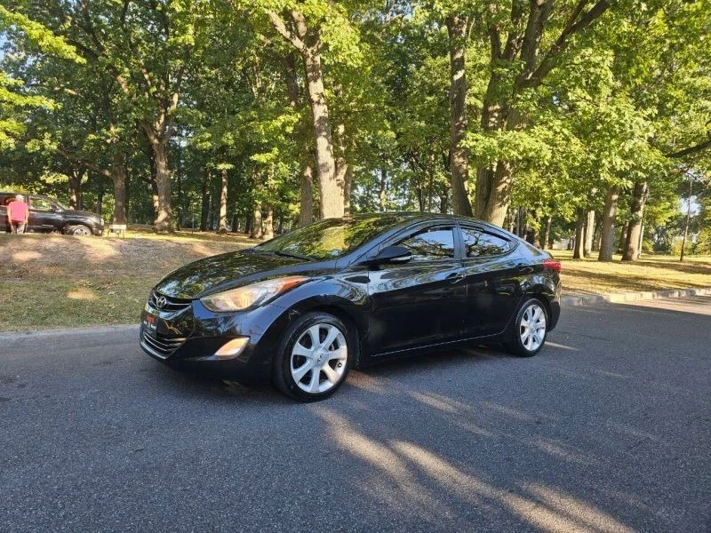 2011 Hyundai Elantra - Image 6 of 12