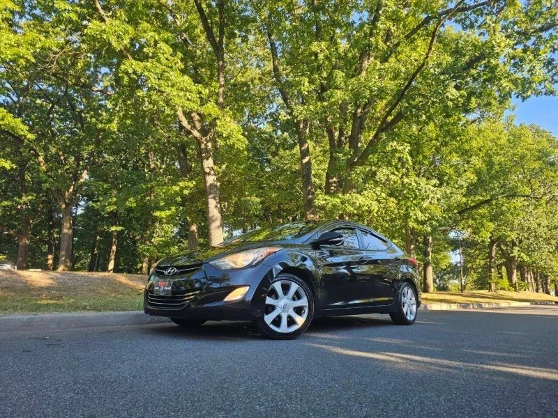 2011 Hyundai Elantra - Image 5 of 12