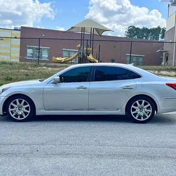 2011 Hyundai Equus Ultimate Package