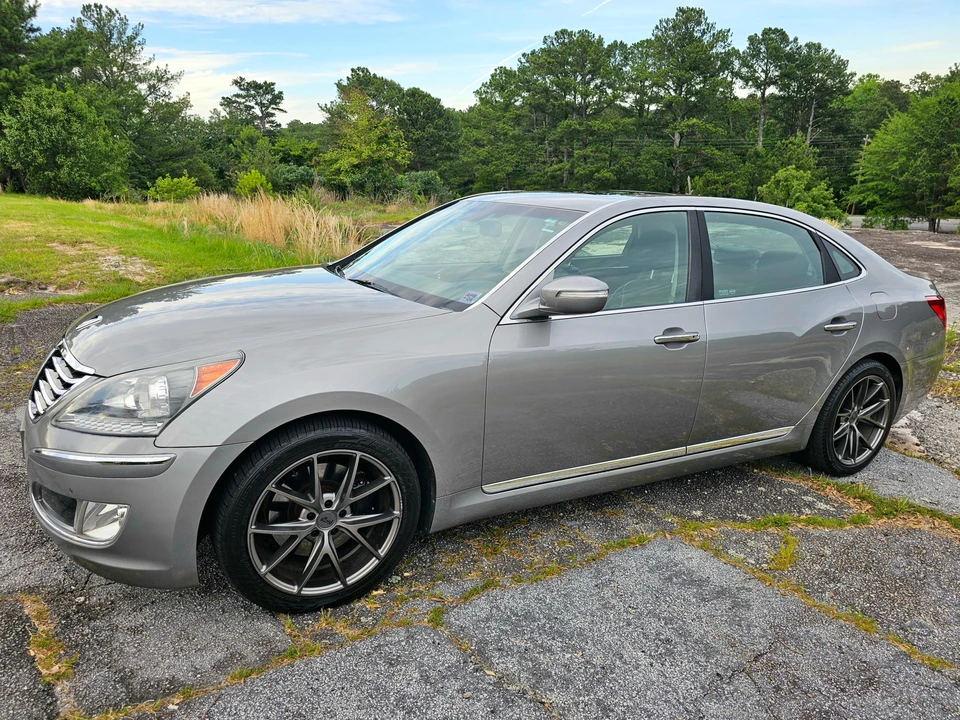 2011 Hyundai Equus - Image 9 of 31