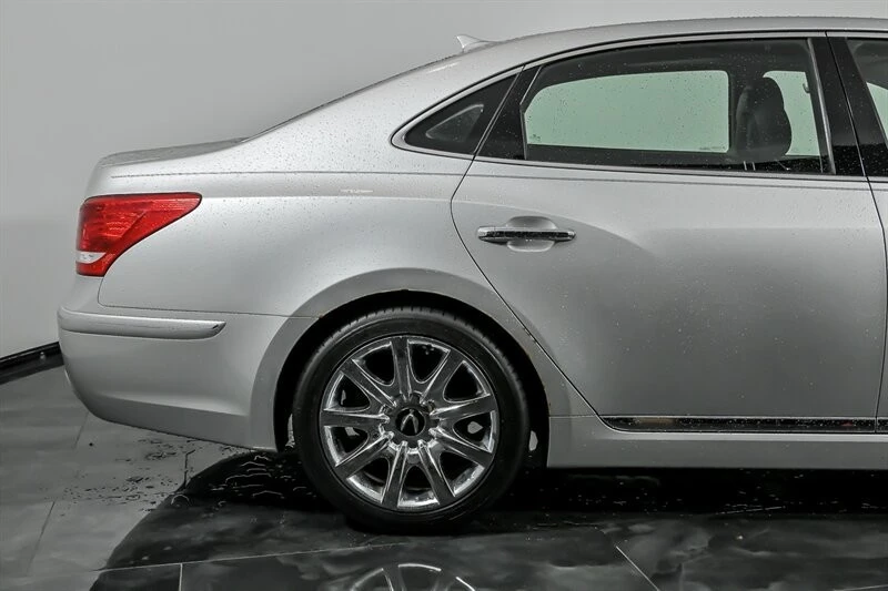 2011 Hyundai Equus - Image 11 of 21