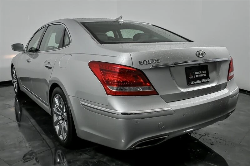 2011 Hyundai Equus - Image 8 of 21