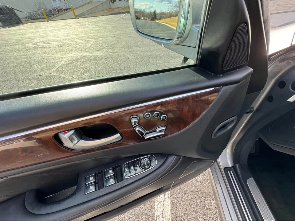 2011 Hyundai Equus - Image 10 of 11
