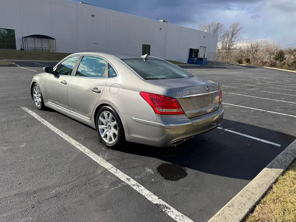 2011 Hyundai Equus - Image 5 of 11