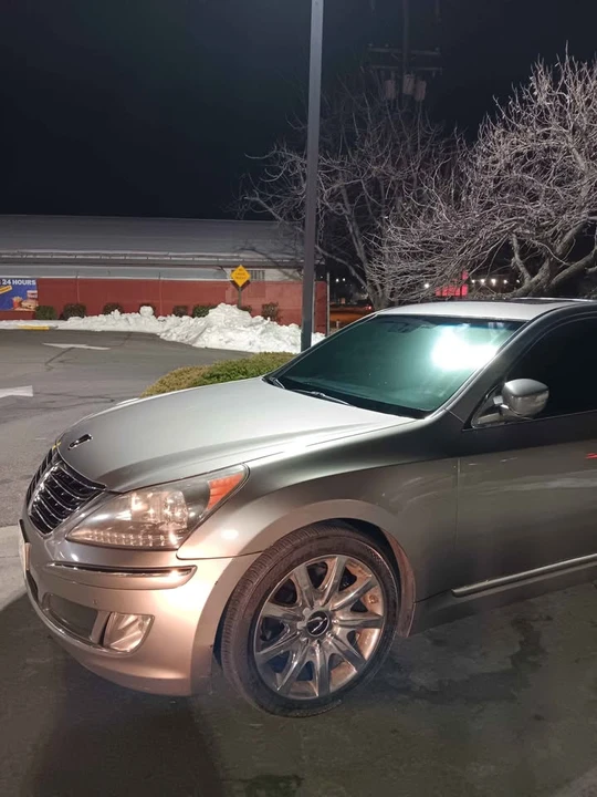 2011 Hyundai Equus - Image 3 of 13