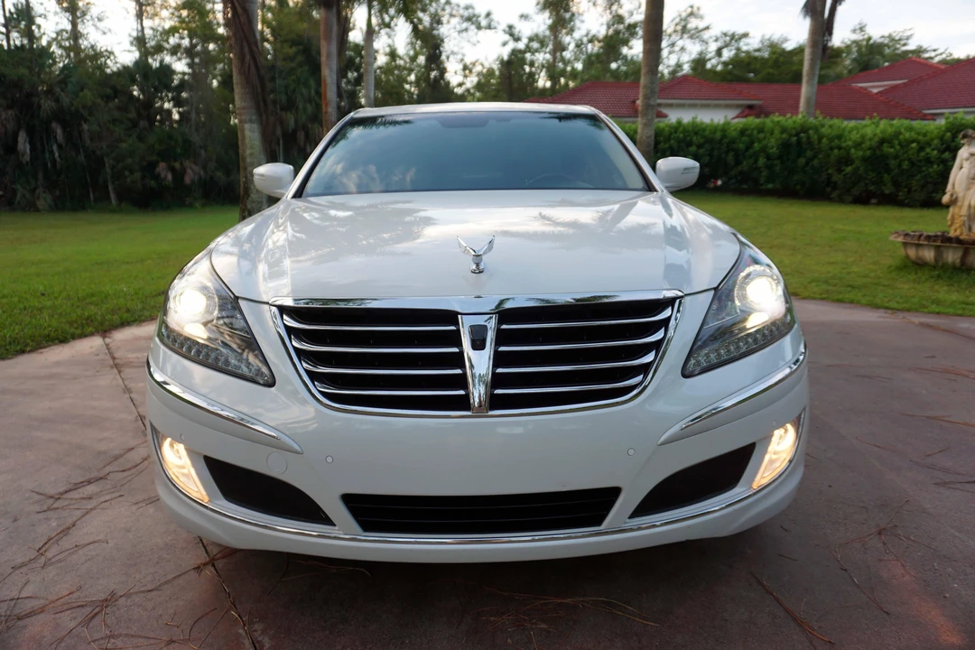2011 Hyundai Equus - Image 6 of 31