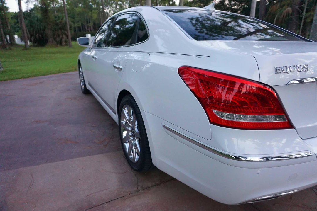 2011 Hyundai Equus - Image 26 of 31