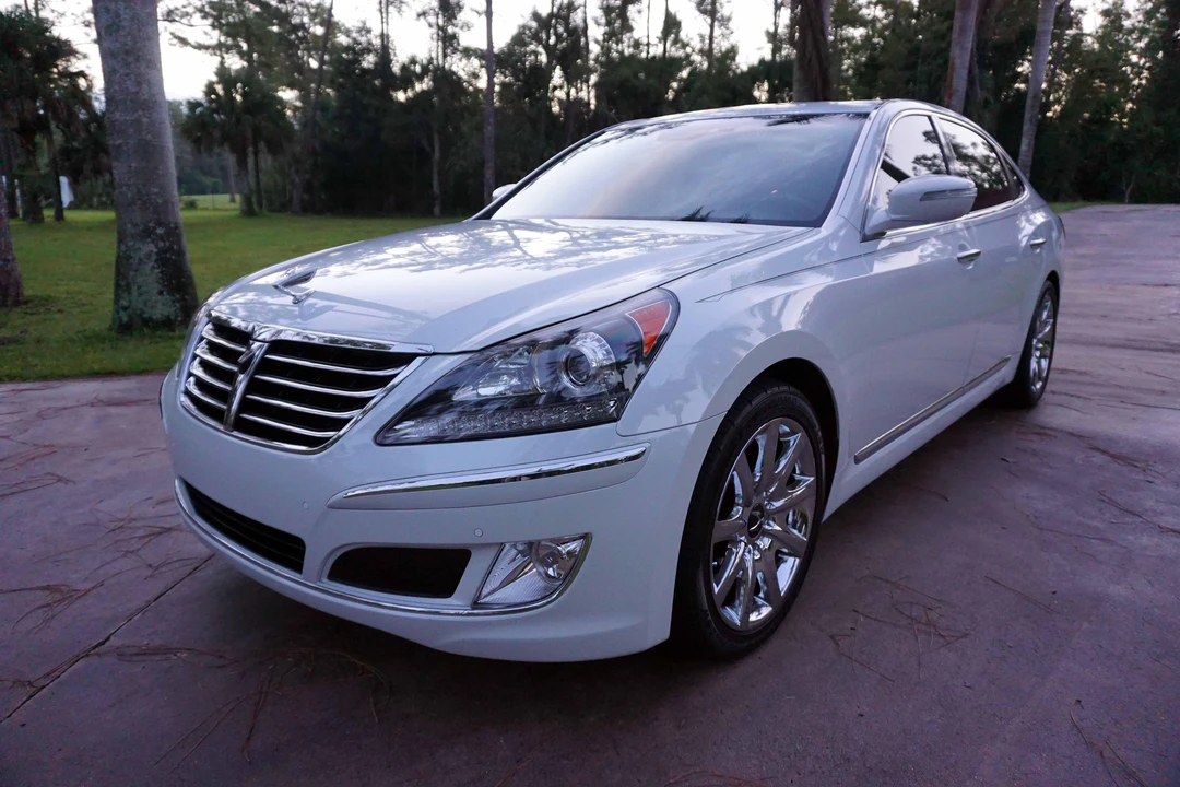 2011 Hyundai Equus - Image 7 of 31