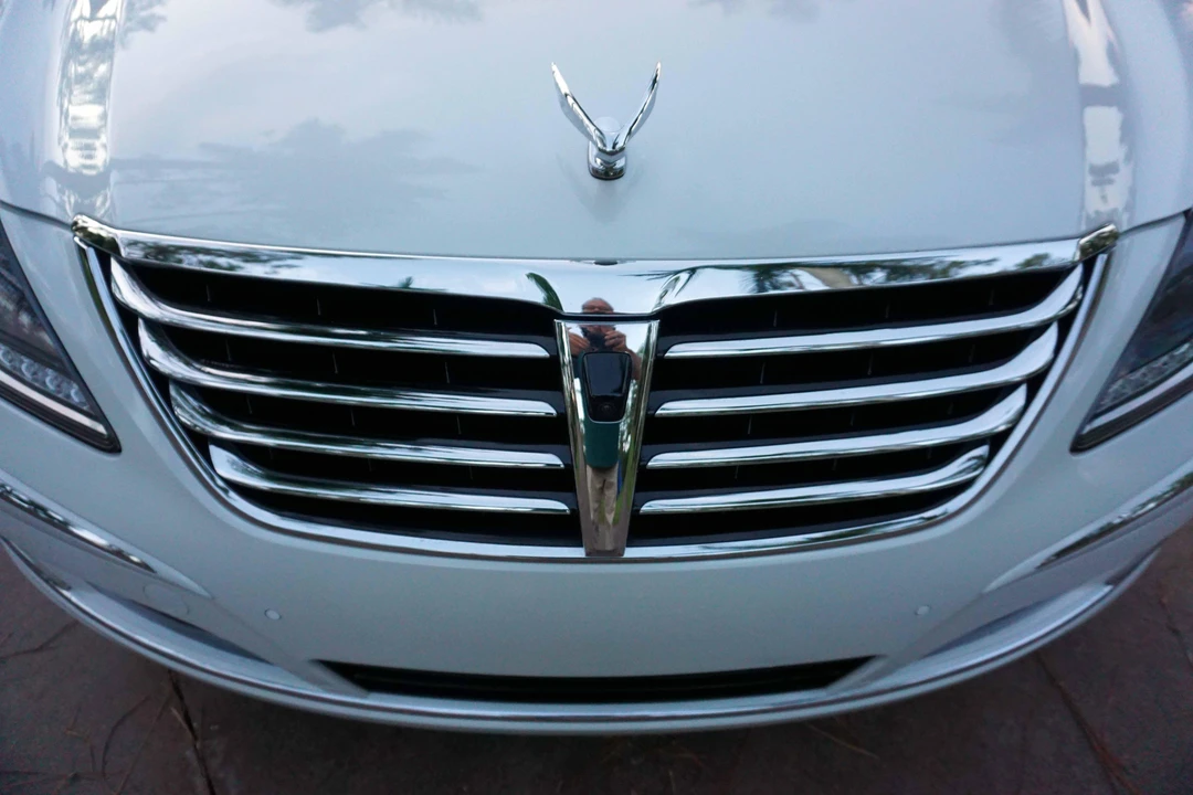 2011 Hyundai Equus - Image 17 of 31
