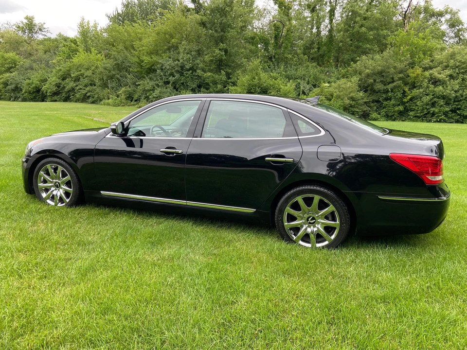 2011 Hyundai Equus - Image 10 of 31