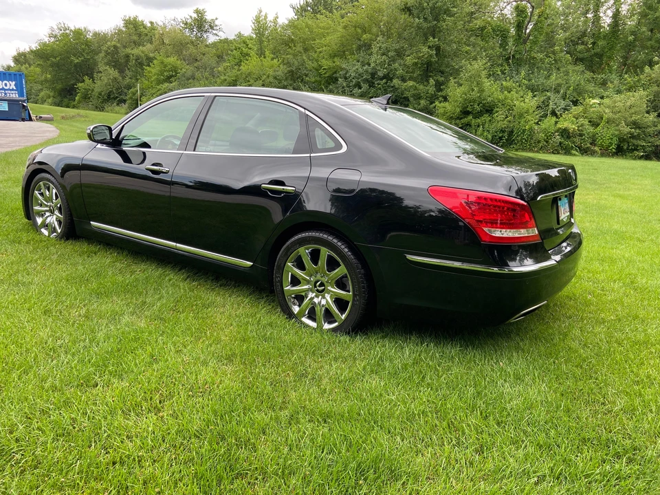 2011 Hyundai Equus - Image 11 of 31