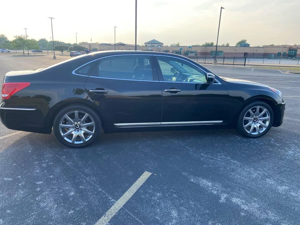 2011 Hyundai Equus - Image 15 of 31