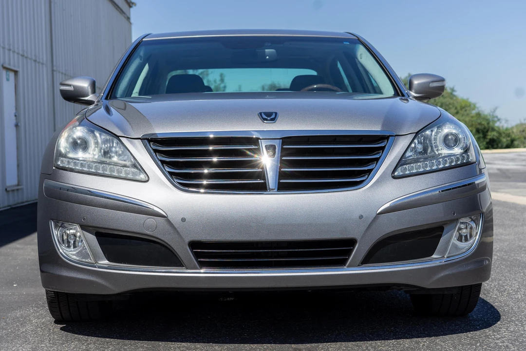 2011 Hyundai Equus - Image 2 of 31