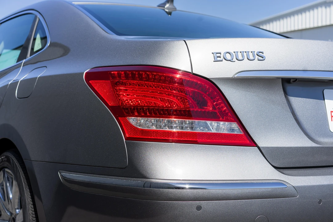 2011 Hyundai Equus - Image 21 of 31
