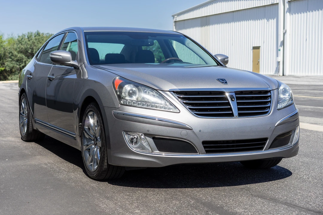 2011 Hyundai Equus - Image 13 of 31