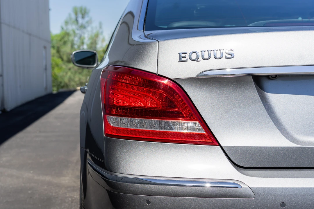 2011 Hyundai Equus - Image 22 of 31