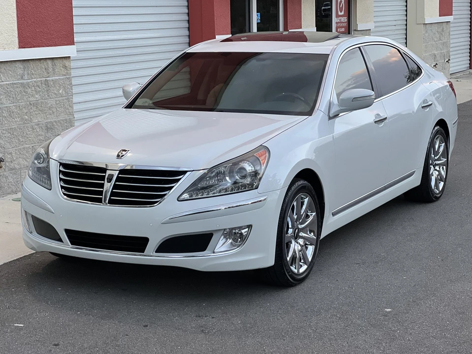 2011 Hyundai Equus - Image 26 of 31