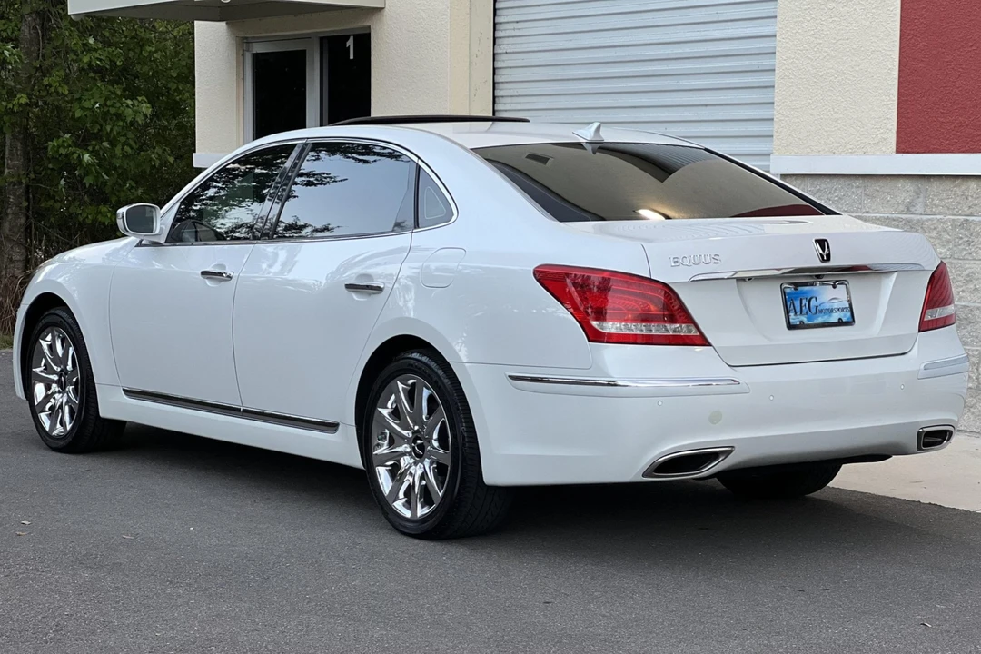 2011 Hyundai Equus - Image 15 of 31
