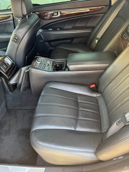 2011 Hyundai Equus - Image 7 of 10