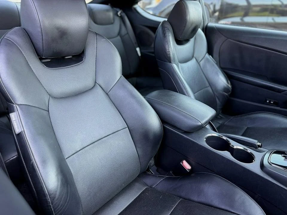 2011 Hyundai Genesis Coupe - Image 12 of 20