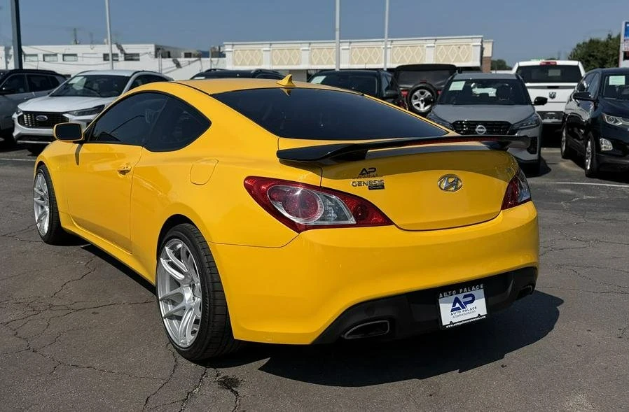 2011 Hyundai Genesis Coupe - Image 4 of 20