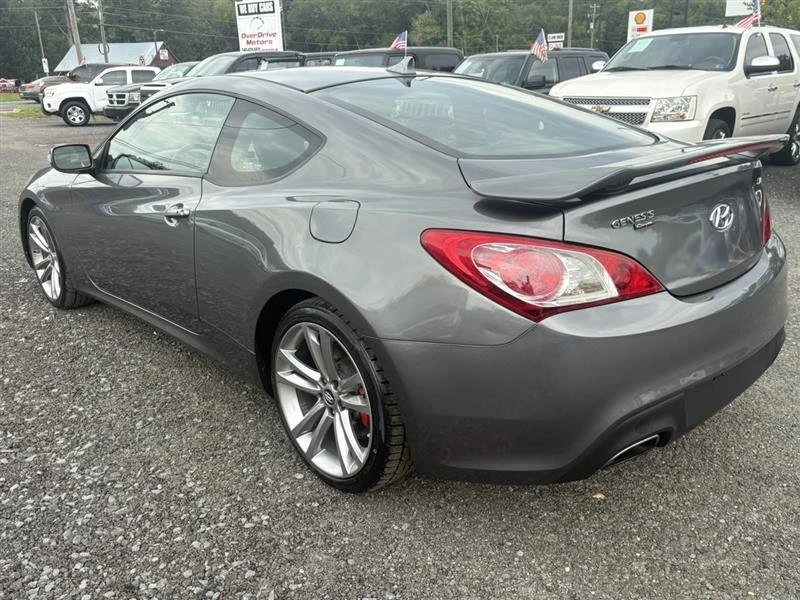 2011 Hyundai Genesis Coupe - Image 3 of 17