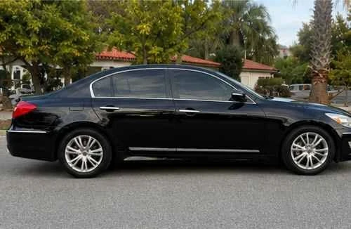2011 Hyundai Genesis - Image 3 of 6