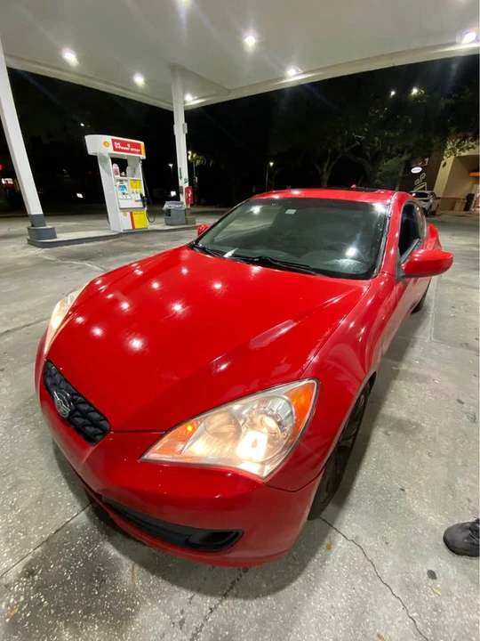 2011 Hyundai Genesis Coupe - Image 8 of 8