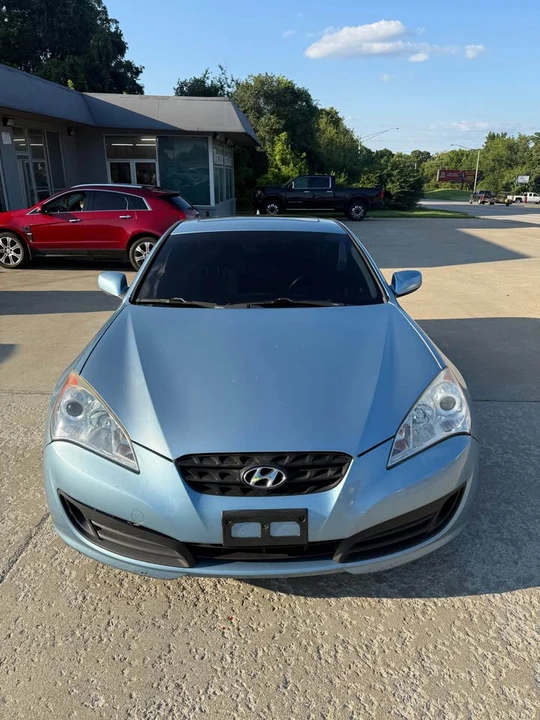 2011 Hyundai Genesis Coupe - Image 8 of 8