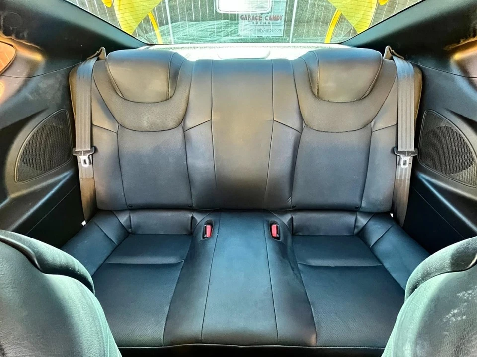 2011 Hyundai Genesis - Image 19 of 28
