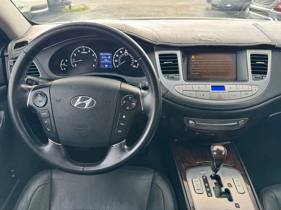 2011 Hyundai Genesis - Image 12 of 20