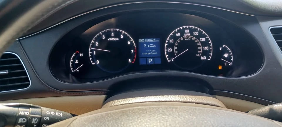 2011 Hyundai Genesis - Image 6 of 18