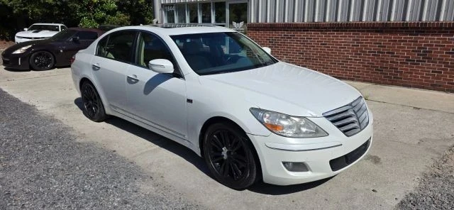 2011 Hyundai Genesis - Image 2 of 20