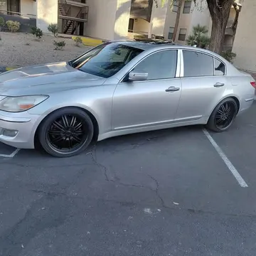 2011 Hyundai Genesis 4.6 Sedan 4D