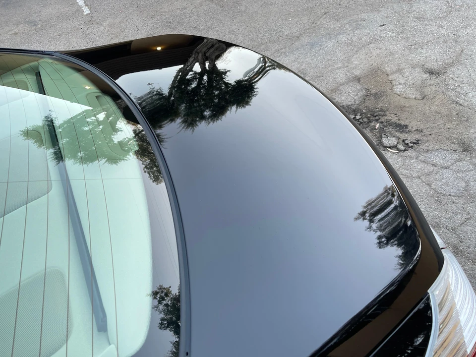 2011 Hyundai Genesis - Image 21 of 31