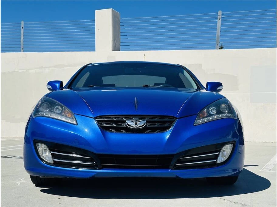 2011 Hyundai Genesis Coupe - Image 4 of 18